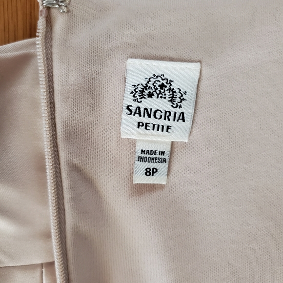 Sangria Formal Dress - Picture 13 of 16